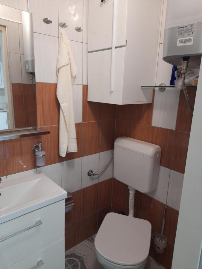 Apartments Donella ウマグ エクステリア 写真
